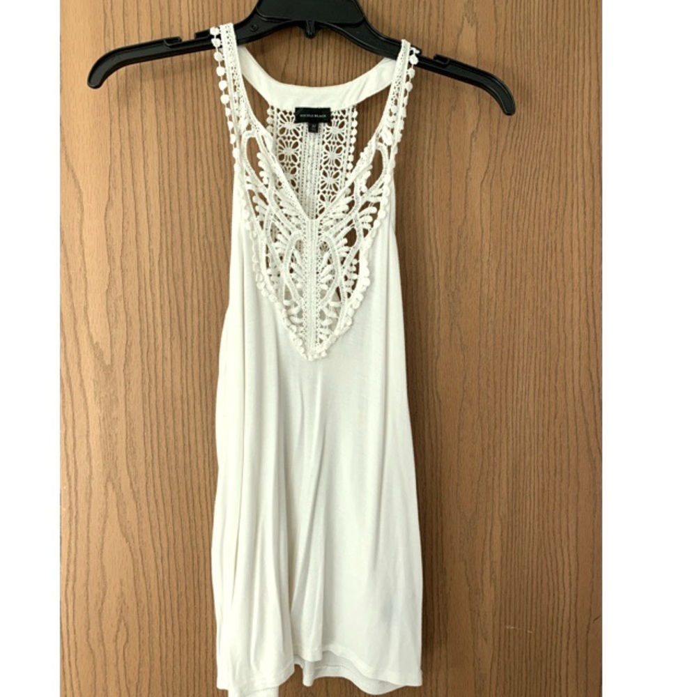 💙 Buckle Tank - size Medium